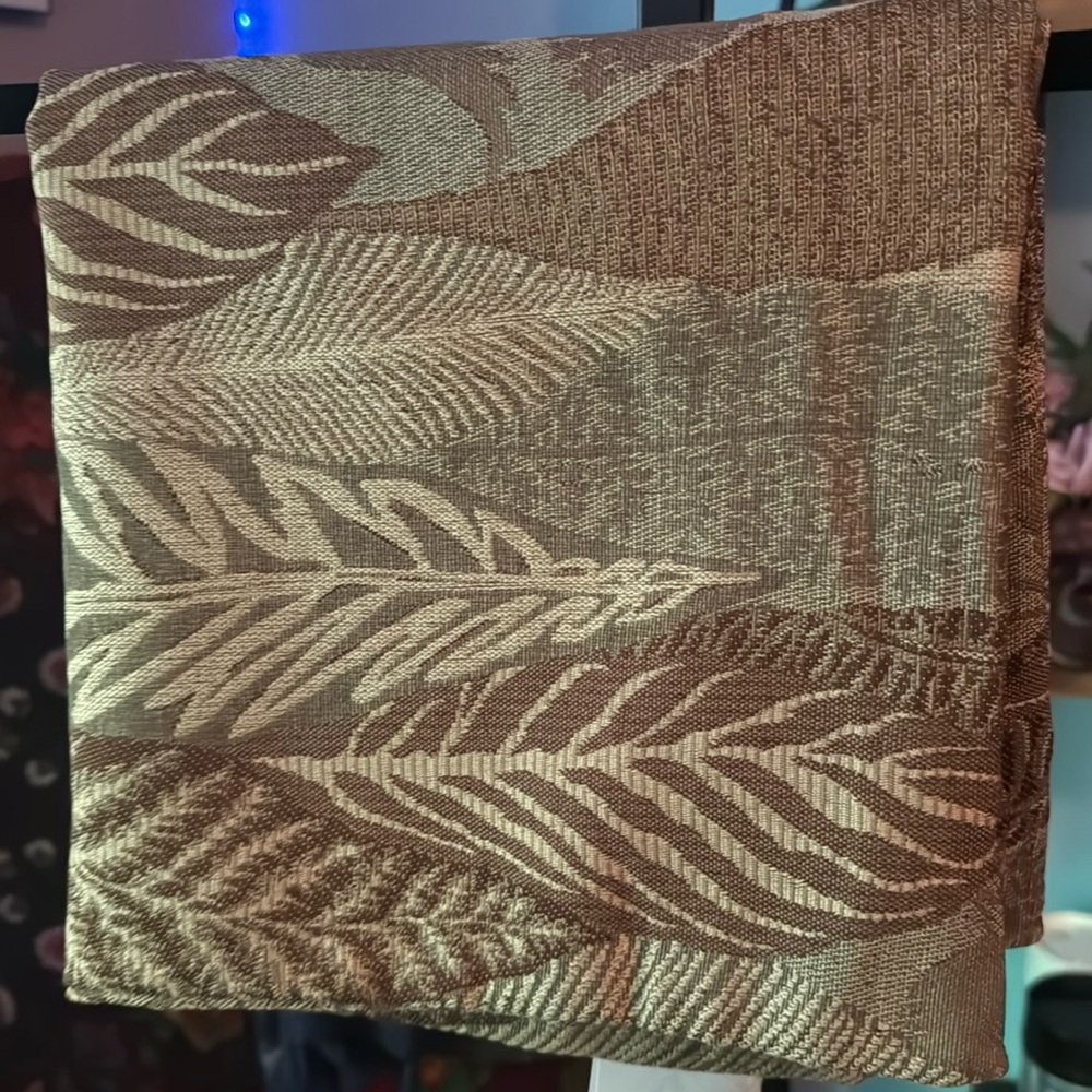 Accent Pillowcases